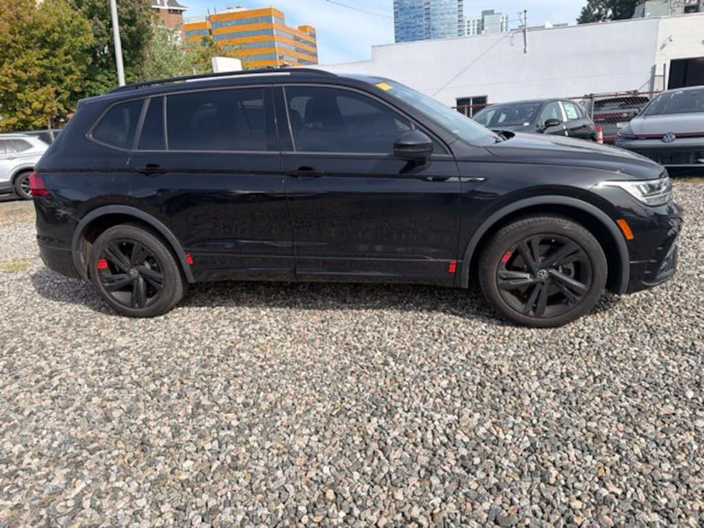 Used 2023 Volkswagen Tiguan 2.0T SE R-Line Black SUV
