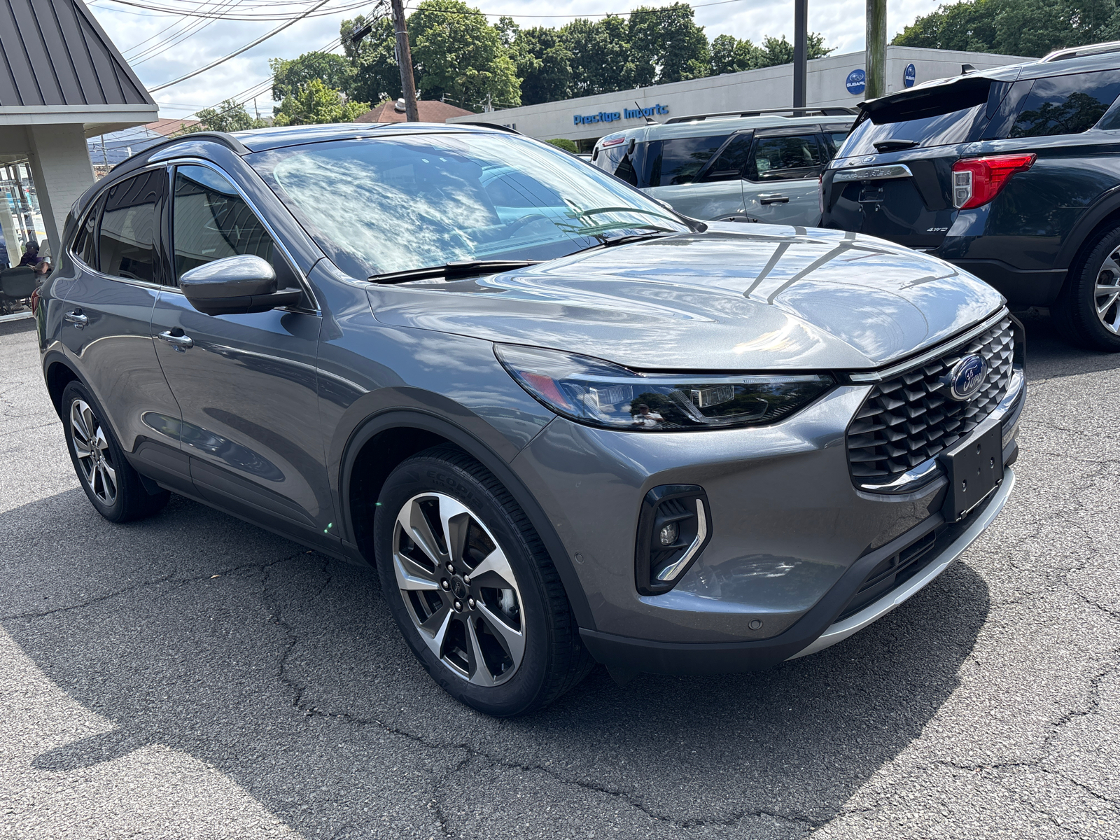 2023 Ford Escape Platinum SUV P9769