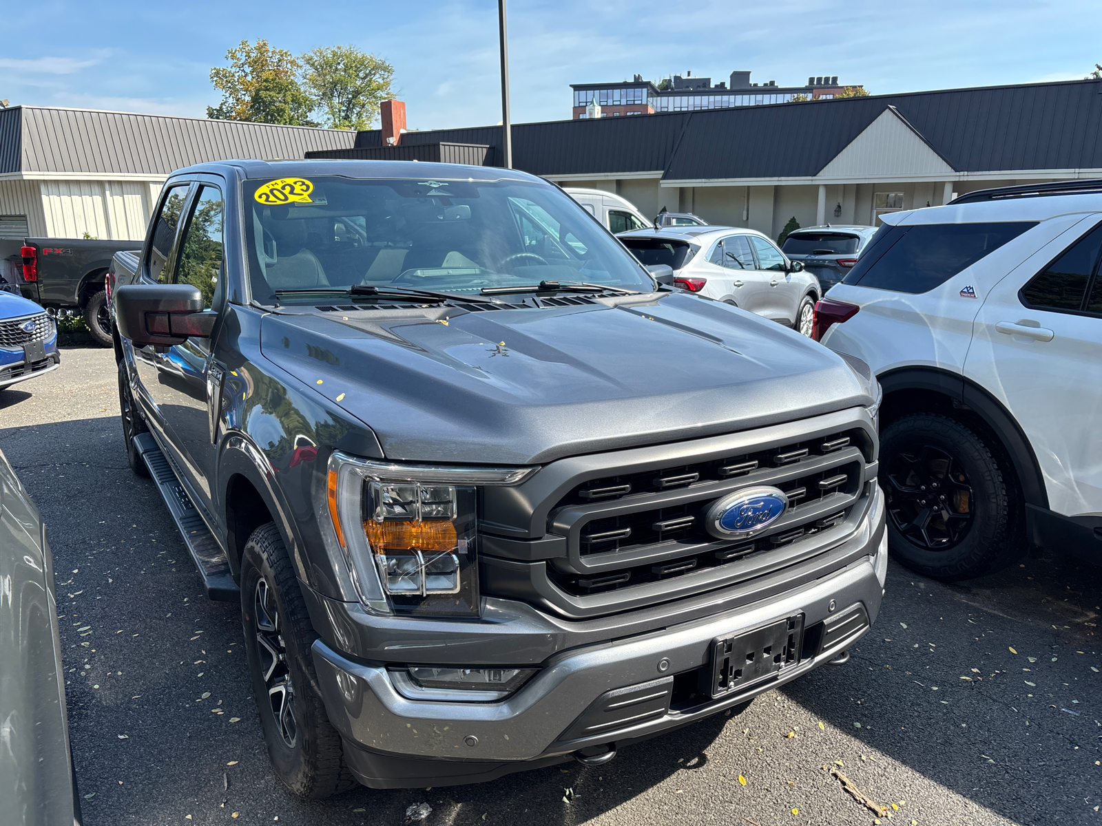 2023 Ford F-150 XLT Truck SuperCrew Cab P9794