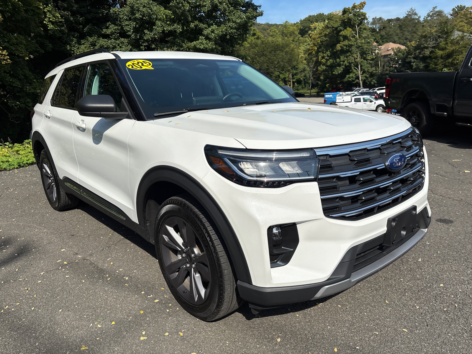 2025 Ford Explorer Active SUV P9792
