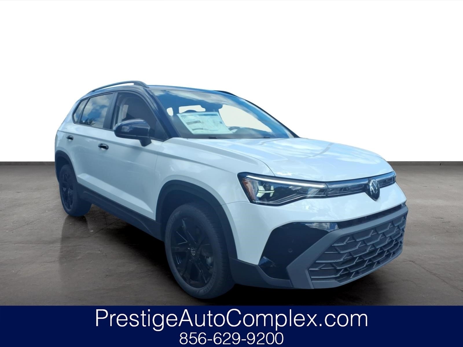 2026 Volkswagen Taos SE Black