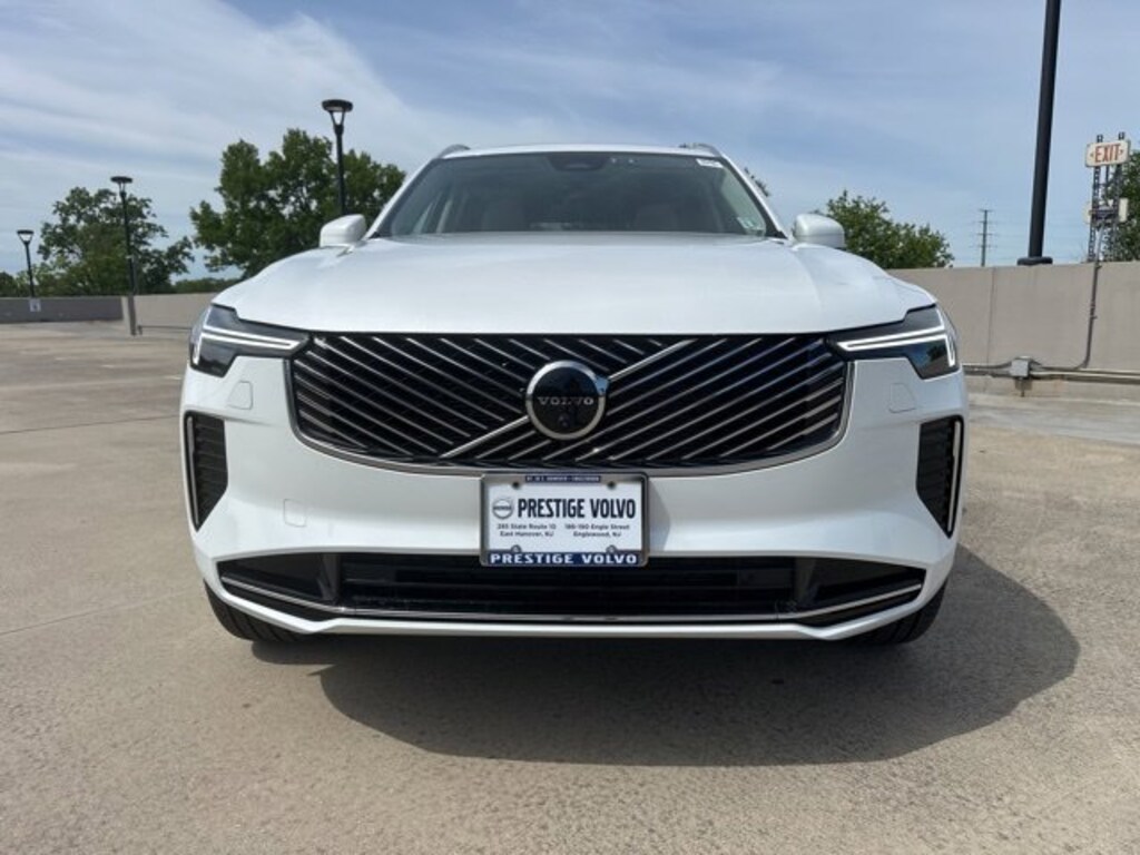 New 2026 Volvo XC90 B6 Ultra 7-Seater SUV
