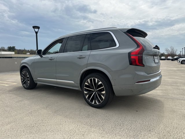 2026 Volvo XC90 Plus - Photo 5