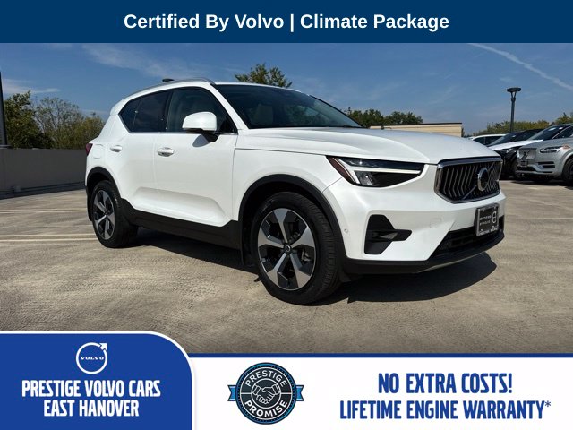2023 Volvo XC40