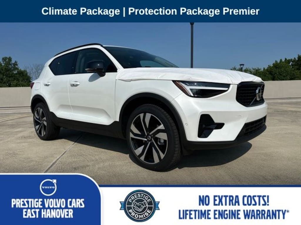 New 2026 Volvo XC40 B5 Ultra SUV