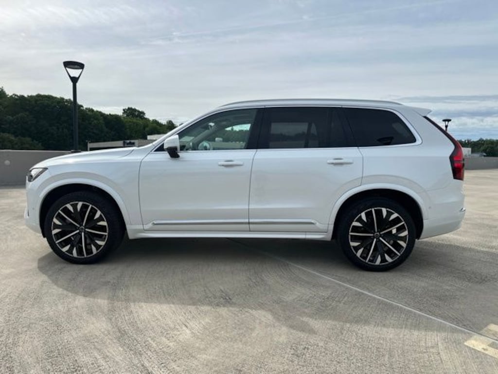 New 2026 Volvo XC90 B6 Ultra 7-Seater SUV