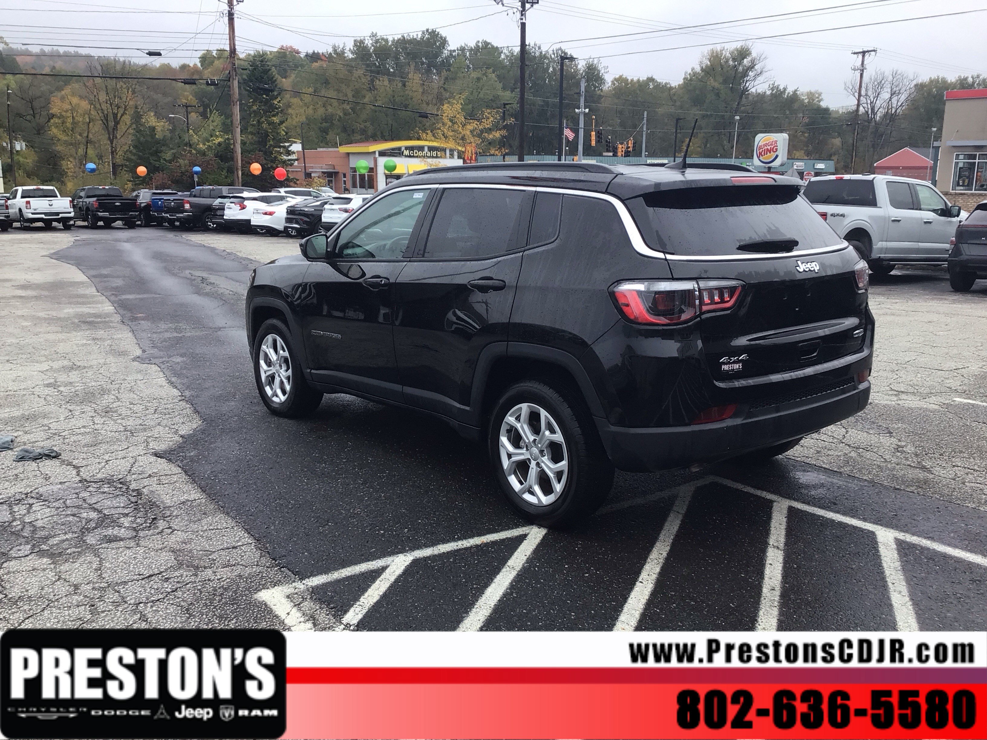 Used 2024 Jeep Compass Latitude SUV
