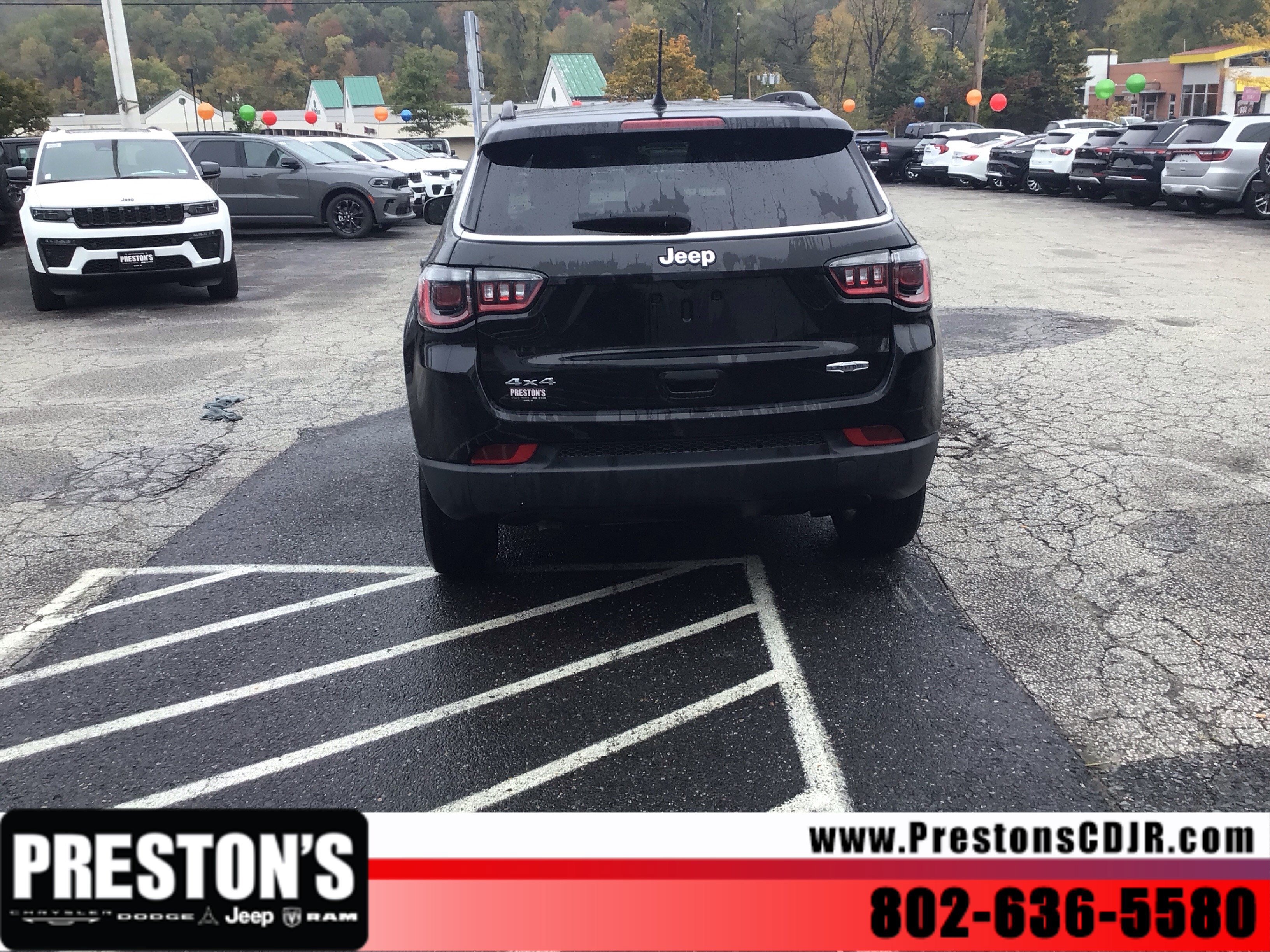 Used 2024 Jeep Compass Latitude SUV