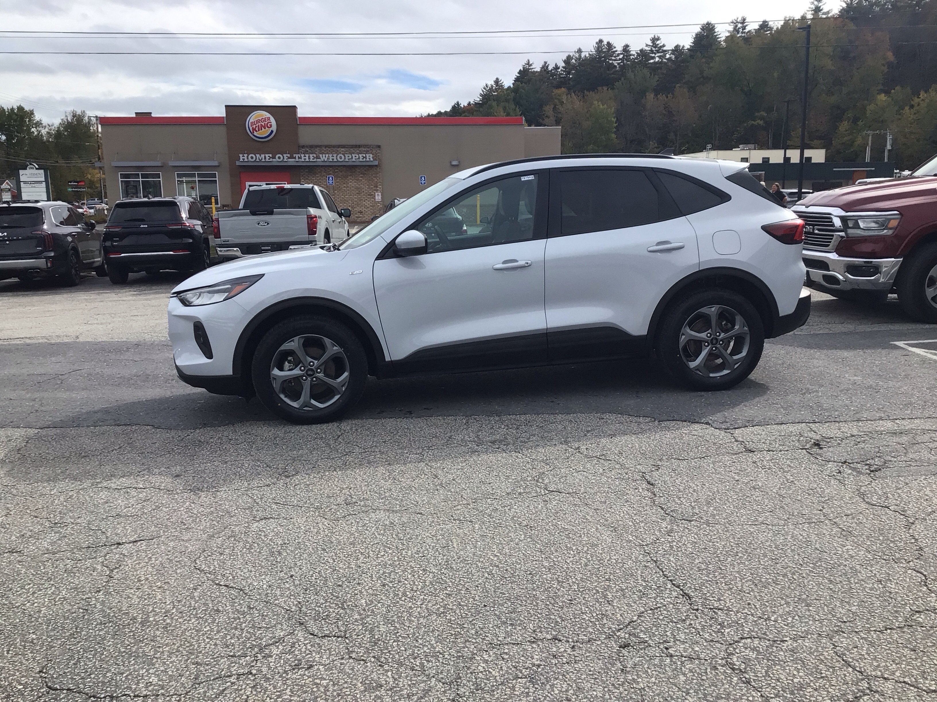 Used 2025 Ford Escape ST-Line Select SUV