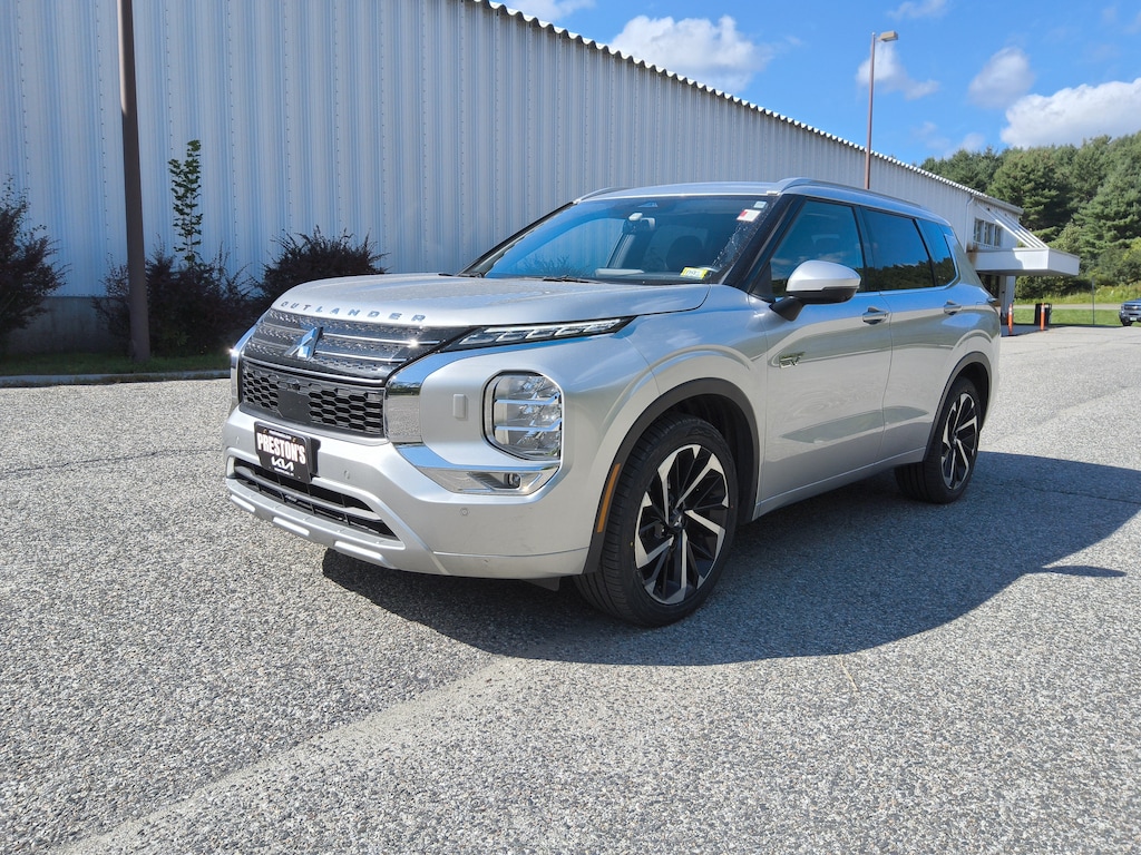 Used 2024 Mitsubishi Outlander Plug-In Hybrid SEL SUV