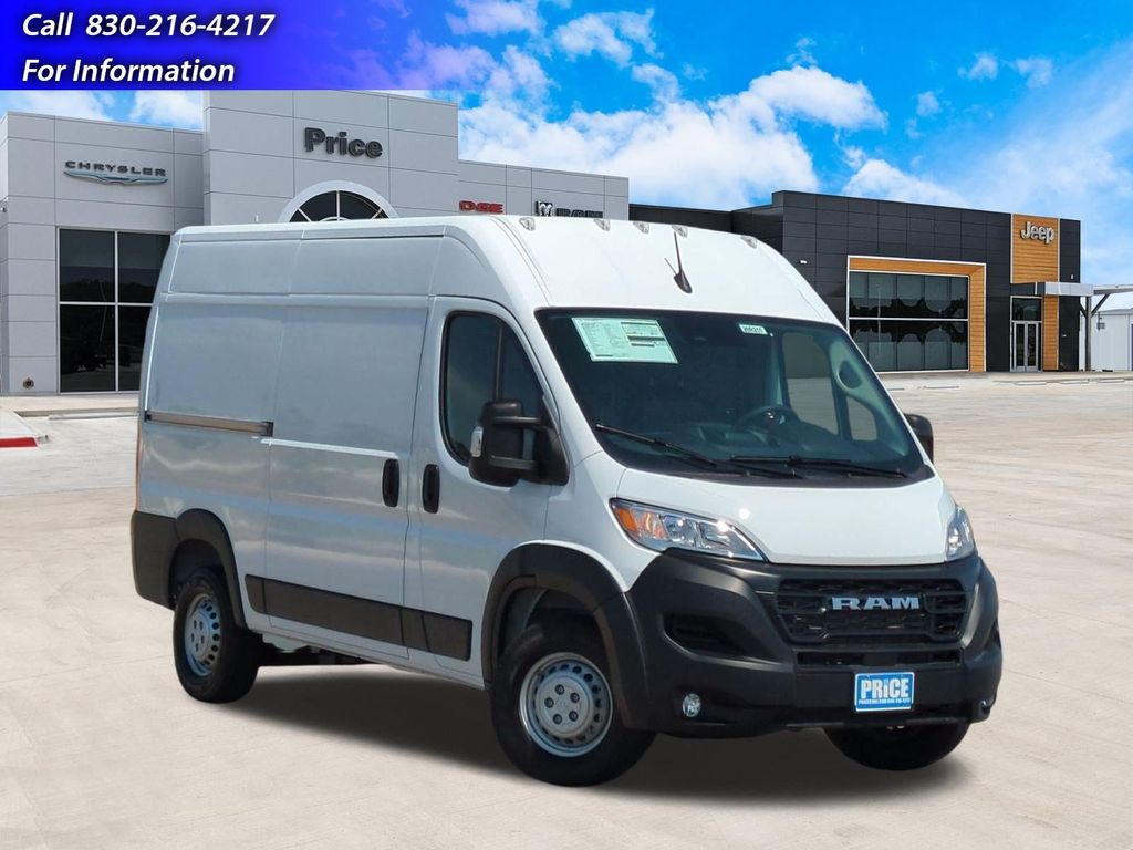2026 RAM ProMaster Cargo Van Tradesman