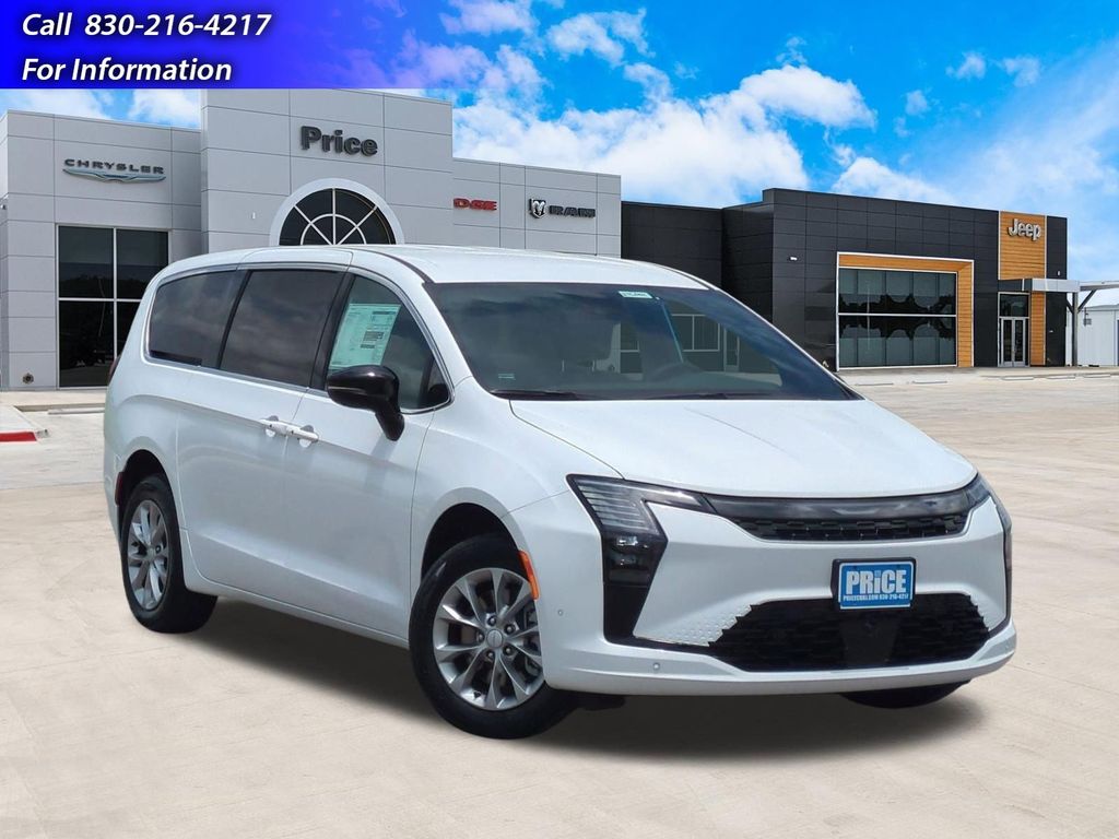 2027 Chrysler Pacifica Select