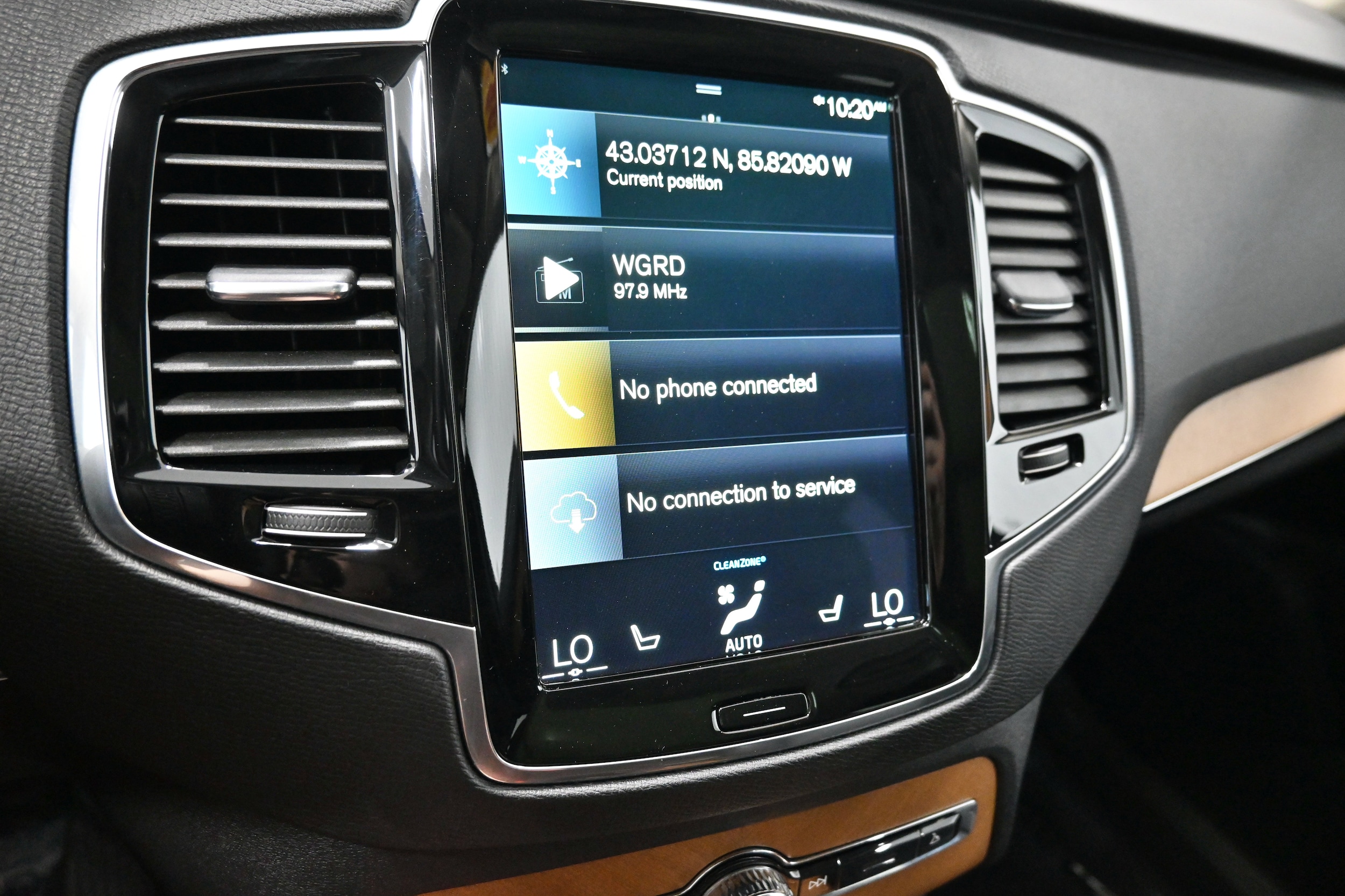2021 Volvo XC90 Momentum - Photo 9