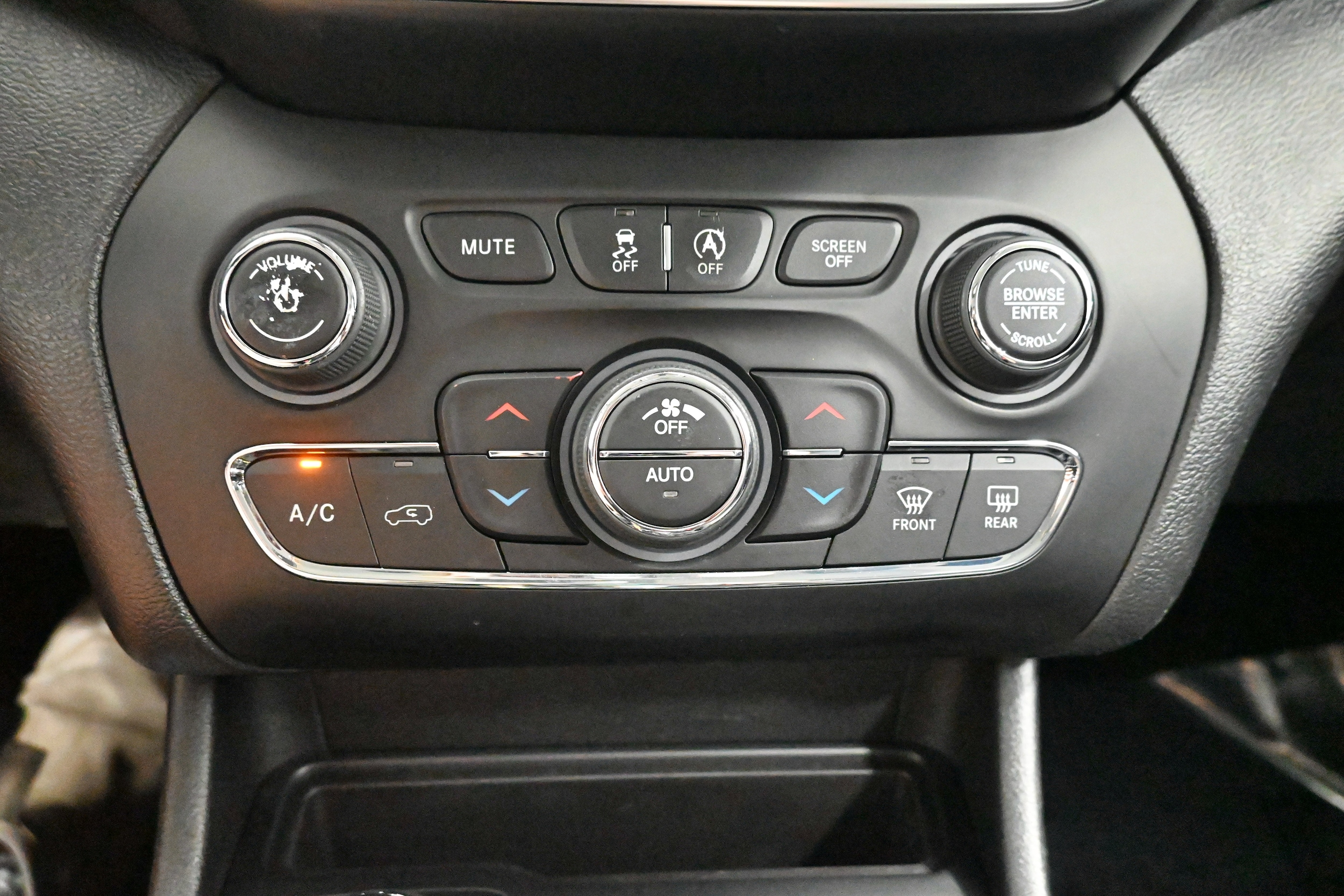 2019 Jeep Cherokee Limited - Photo 17