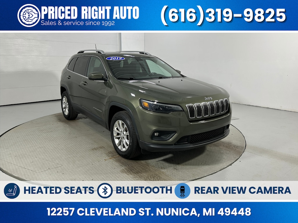Used 2019 Jeep Cherokee Latitude SUV