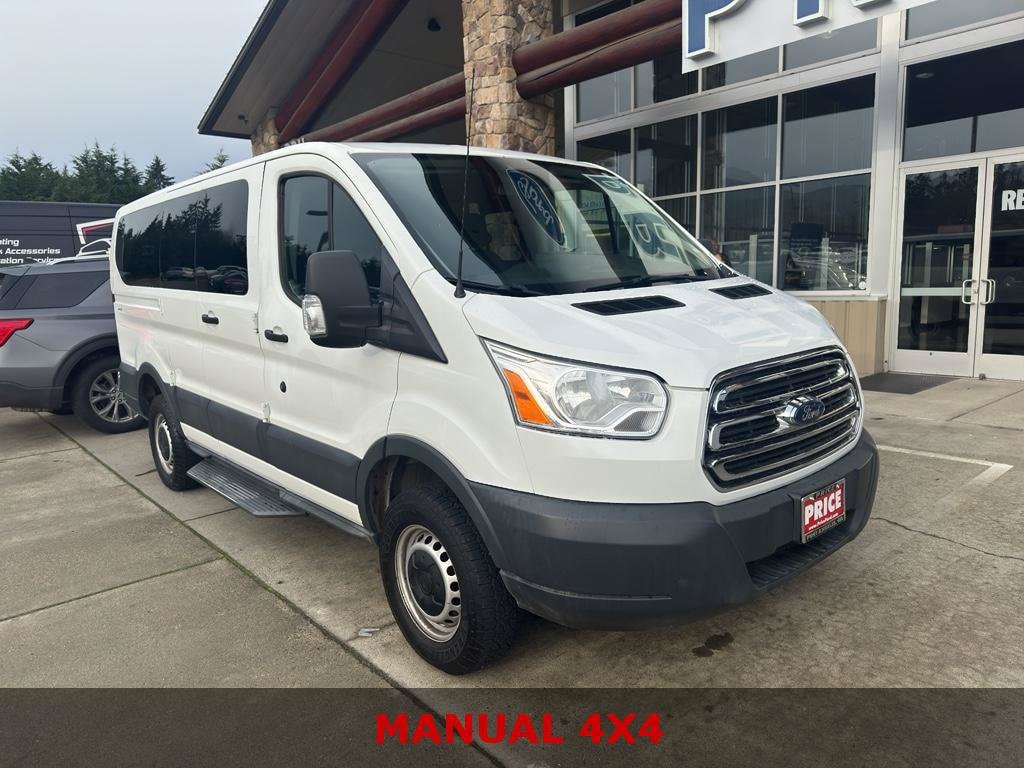 2017 Ford Transit Wagon