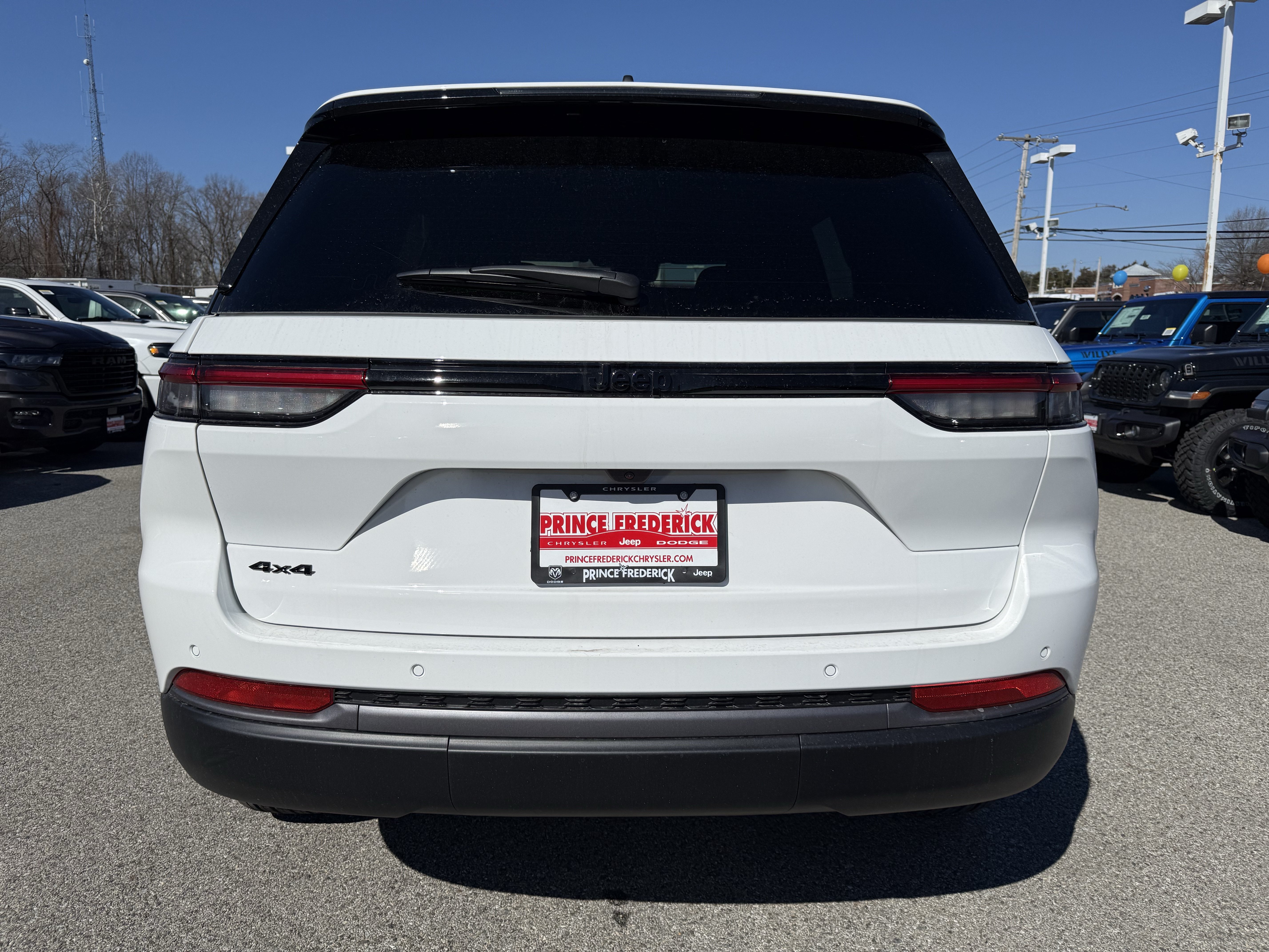 New 2026 Jeep Grand Cherokee Laredo Altitude Laredo Altitude 4x4