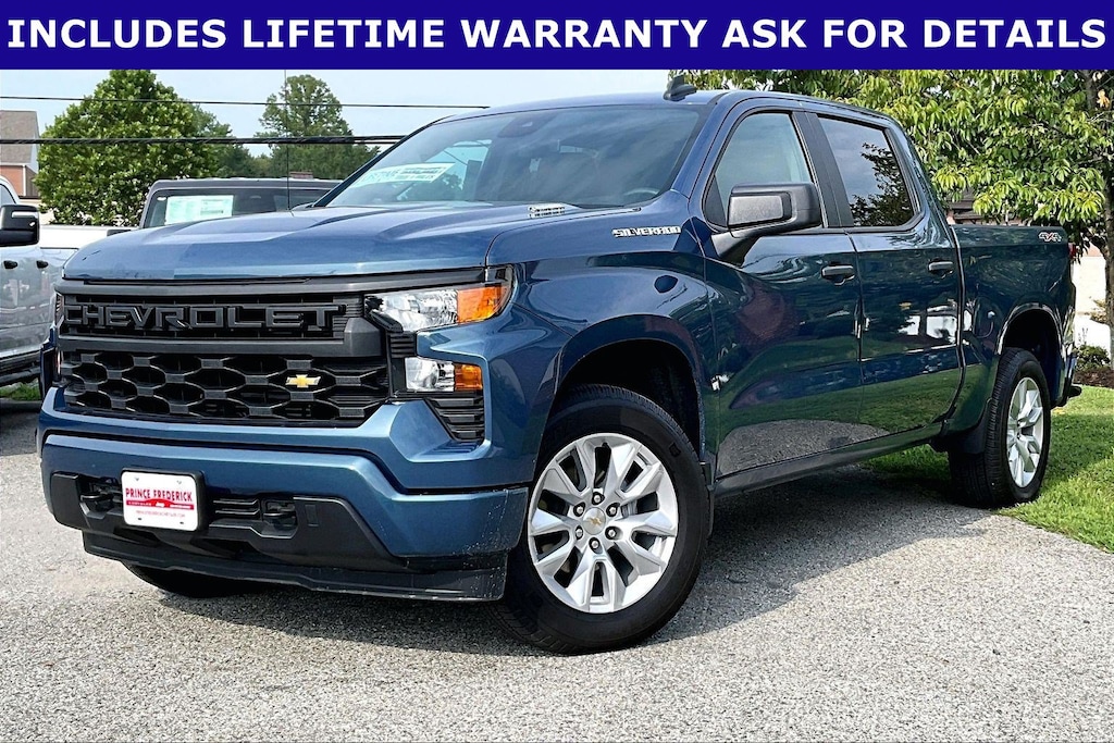 Used 2024 Chevrolet Silverado 1500 Custom 4WD Crew Cab 147 Custom