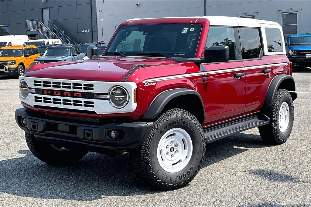 New 2026 Ford Bronco Heritage Edition Heritage Edition Advanced 4x4