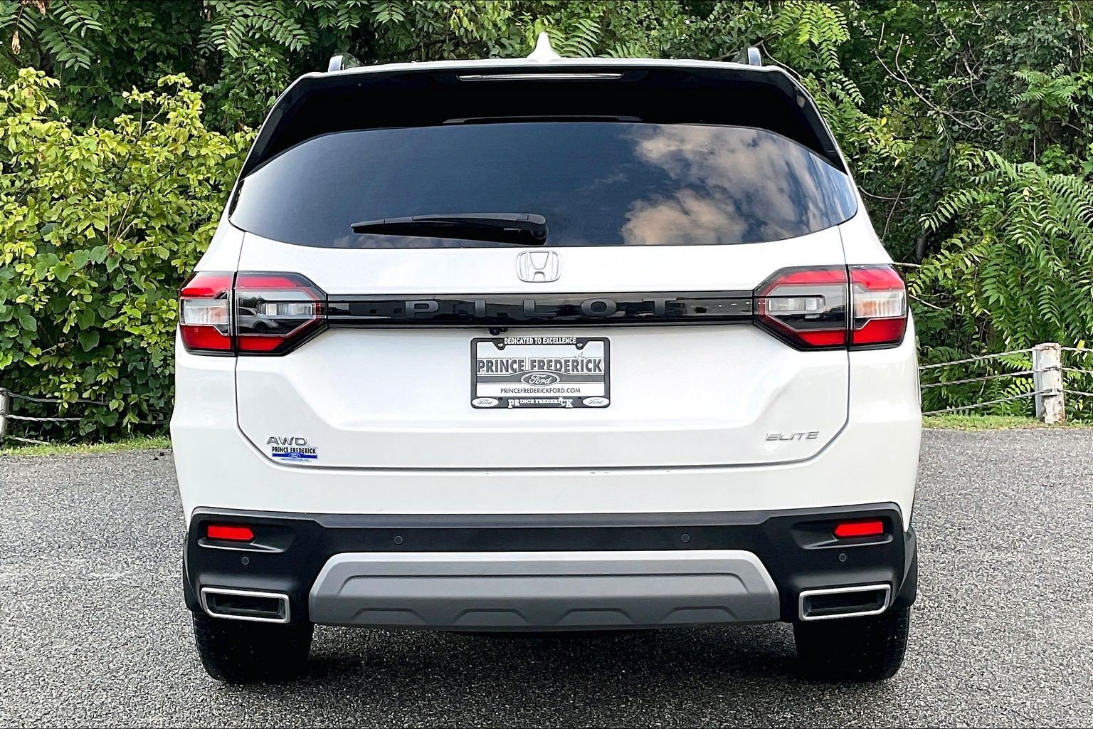 Certified 2023 Honda Pilot Elite Elite AWD