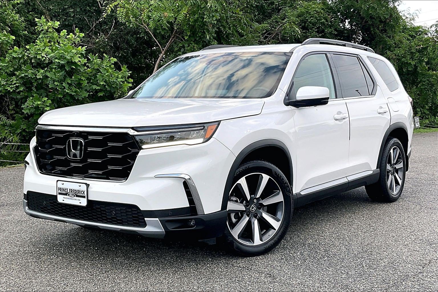 Certified 2023 Honda Pilot Elite Elite AWD