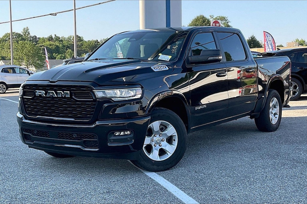 Certified 2025 Ram 1500 Big Horn Big Horn 4x4 Crew Cab 57 Box