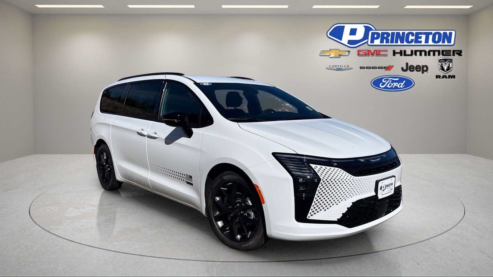 2027 Chrysler Pacifica Select