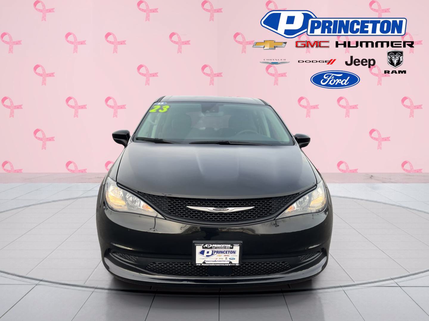Used 2023 Chrysler Voyager LX Minivan/Van