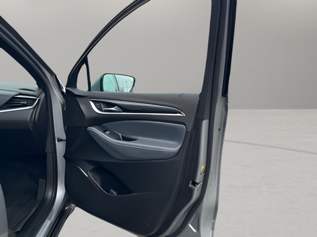 2023 Buick Enclave Essence - Photo 31
