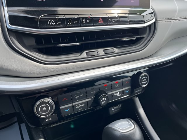2024 Jeep Compass Limited - Photo 19