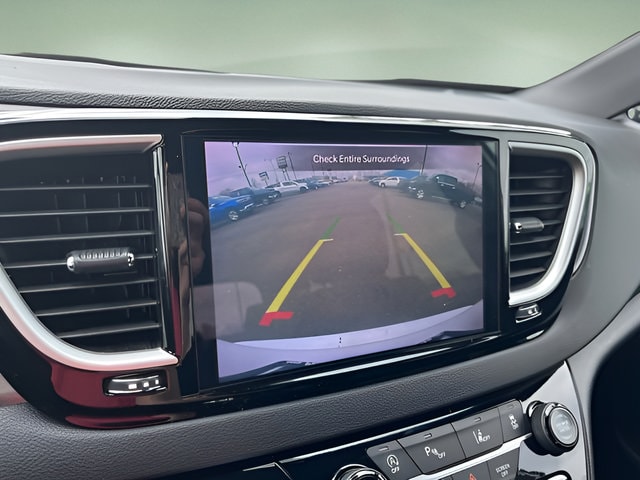 2025 Chrysler Pacifica Select - Photo 18