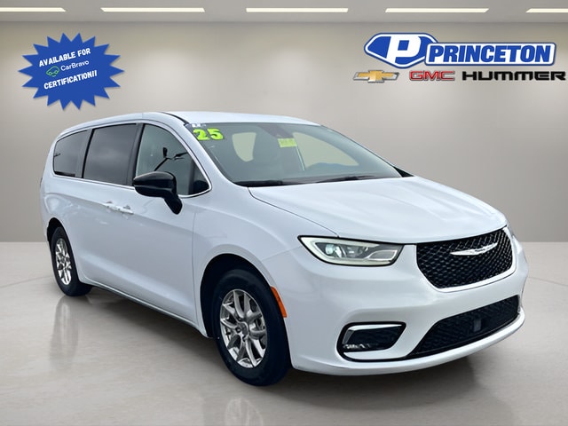 2025 Chrysler Pacifica