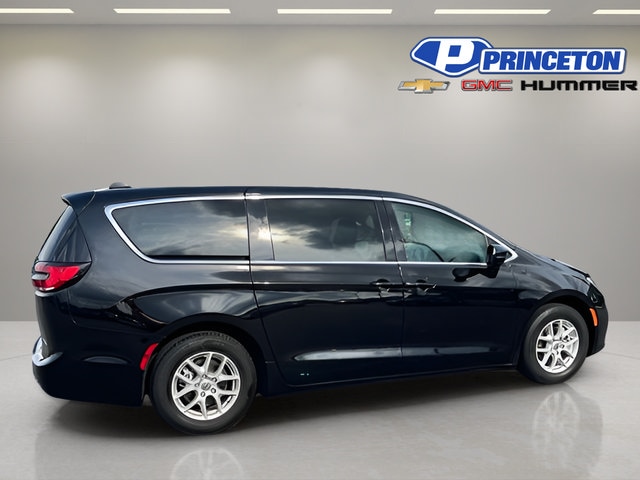 2024 Chrysler Pacifica Touring L - Photo 8