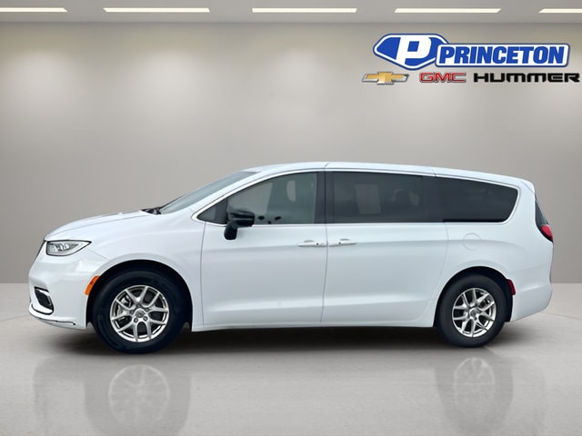 2025 Chrysler Pacifica Select - Photo 4