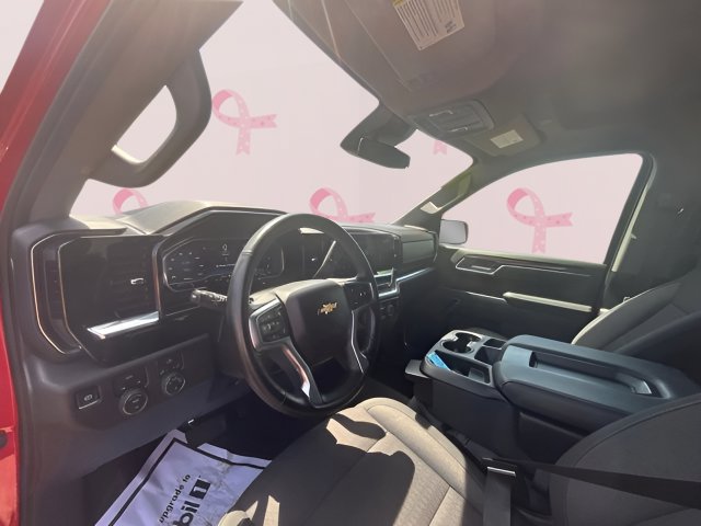 2025 Chevrolet Silverado 1500 LT - Photo 13
