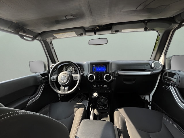 2018 Jeep Wrangler JK Unlimited Sahara - Photo 28