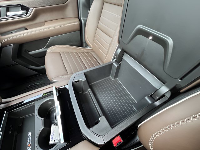 2027 GMC Yukon Denali Ultimate - Photo 21