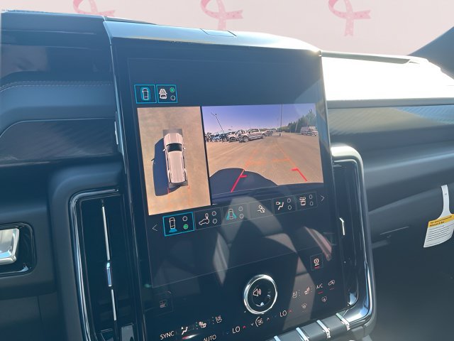 2027 GMC Yukon AT4 - Photo 18