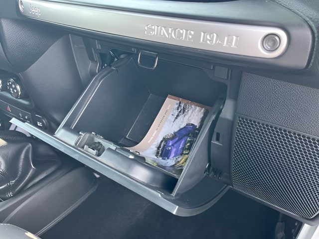 2018 Jeep Wrangler JK Unlimited Sahara - Photo 34