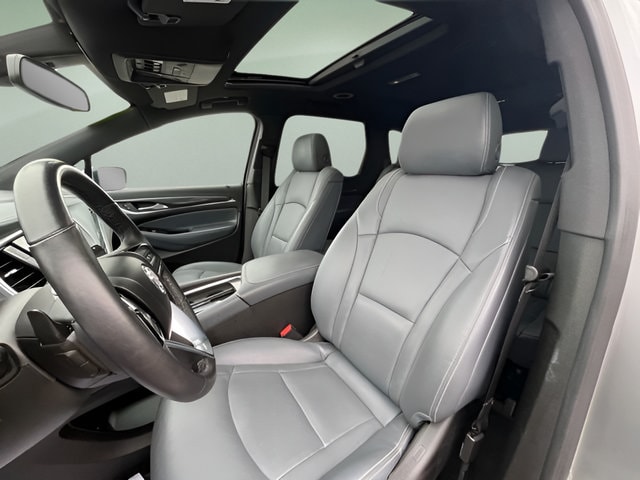 2023 Buick Enclave Essence - Photo 13