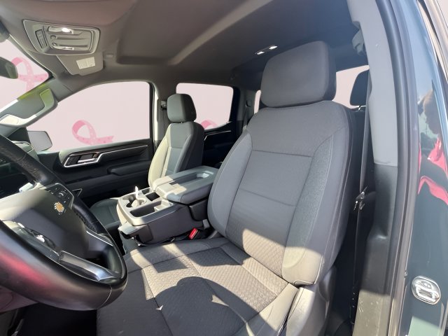 2025 Chevrolet Silverado 1500 LT - Photo 12