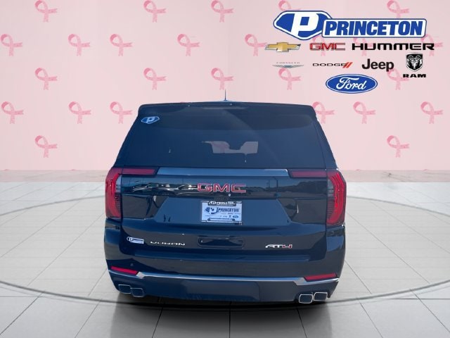 2027 GMC Yukon AT4 - Photo 6