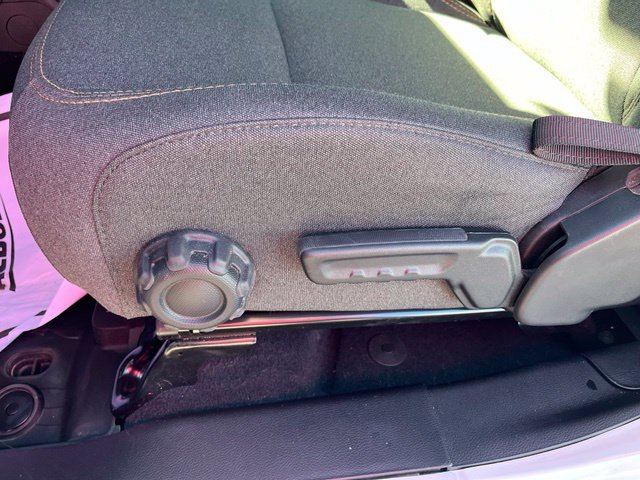 2024 Jeep Wrangler 4-Door Sahara - Photo 11