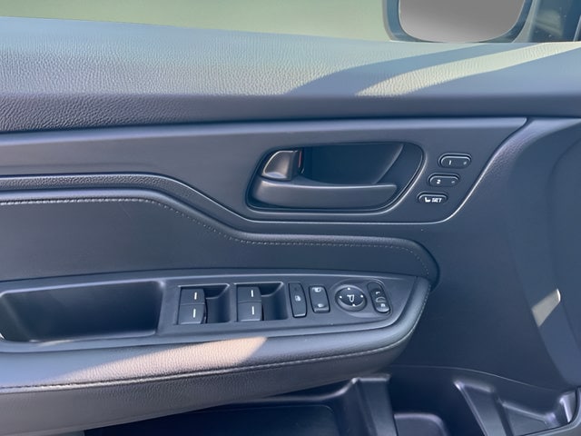 2025 Honda Odyssey EX-L - Photo 10