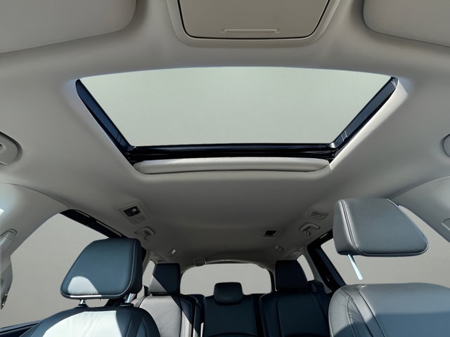 2025 Honda Odyssey EX-L - Photo 24