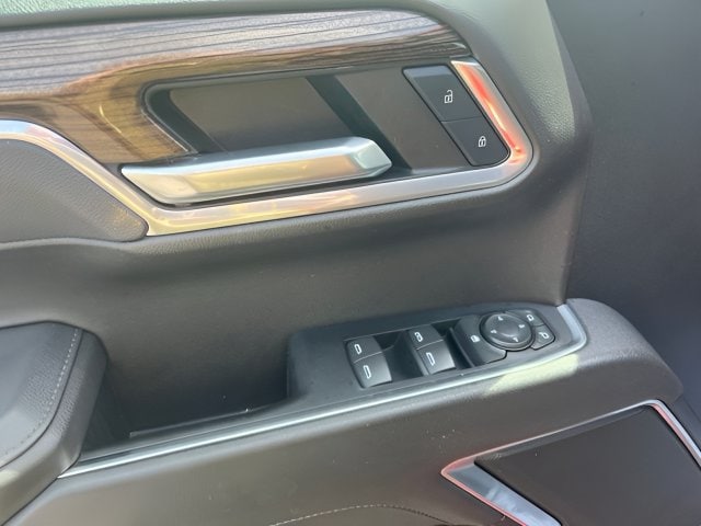 2025 Chevrolet Silverado 1500 LT - Photo 10