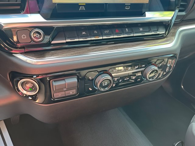 2025 Chevrolet Silverado 1500 LT - Photo 19