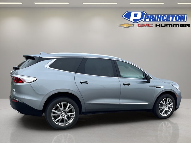 2023 Buick Enclave Essence - Photo 8