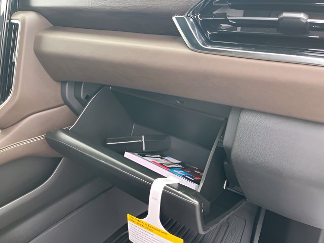 2027 GMC Yukon Denali Ultimate - Photo 41