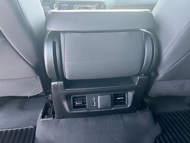 2025 Chevrolet Silverado 1500 LT - Photo 27